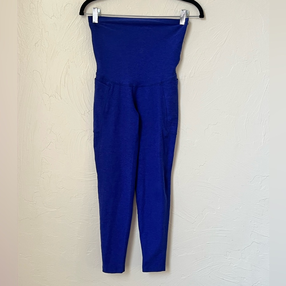 Beyond the Bump 7/8 blue space dye legging w/ pockets size S